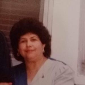 Meet your Posher, Valentina